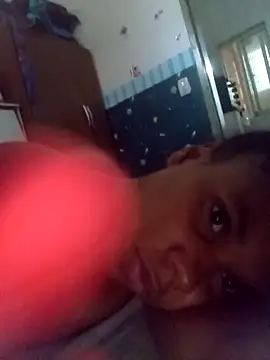 PrettahSantos online show from September 24, 2025, 6:36 pm