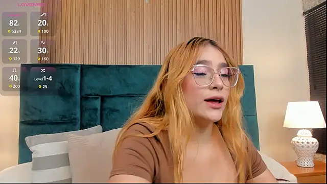 Amber kiss  online show from July 23, 2026, 6:37 pm