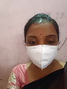 Snapshot of Tamil_Swathi chatting on June 7, 2026, 6:51 am Tamil Swathi online show from June 7, 2026, 6:51 am
