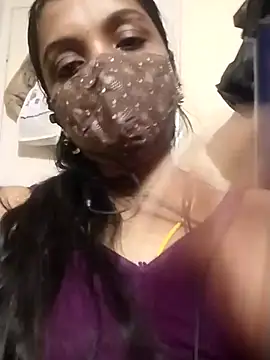 Snapshot of Tamil_Swathi chatting on October 1, 2025, 10:09 am Tamil Swathi online show from October 1, 2025, 10:09 am