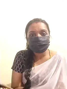 Snapshot of Tamil_Swathi chatting on January 12, 2026, 12:34 pm Tamil Swathi online show from January 12, 2026, 12:34 pm