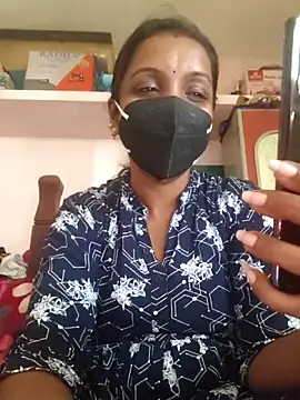 Snapshot of Tamil_Swathi chatting on January 17, 2026, 10:41 am Tamil Swathi online show from January 17, 2026, 10:41 am