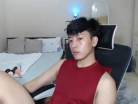 niel cumshow online show from October 19, 2025, 5:26 pm