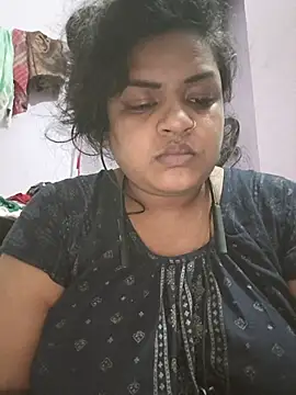 Deborbhavi222 online show from July 29, 2026, 5:56 pm