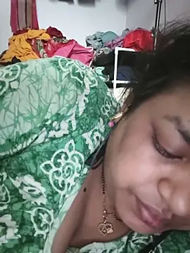 Deborbhavi222 online show from June 18, 2026, 4:44 am