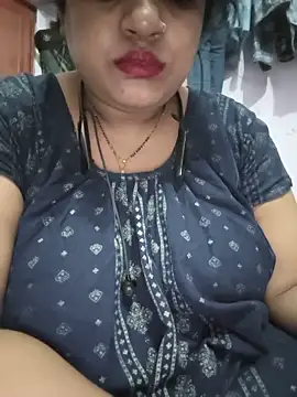 Deborbhavi222 online show from June 6, 2026, 8:58 pm