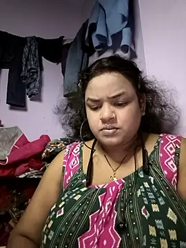 Deborbhavi222 online show from June 15, 2026, 5:45 pm
