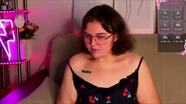  online show from October 9, 2025, 6:25 am