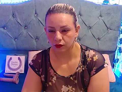 Kathaleyagrayyass online show from October 1, 2025, 2:06 am