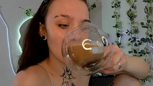 Elastikisss online show from April 29, 2026, 9:24 am