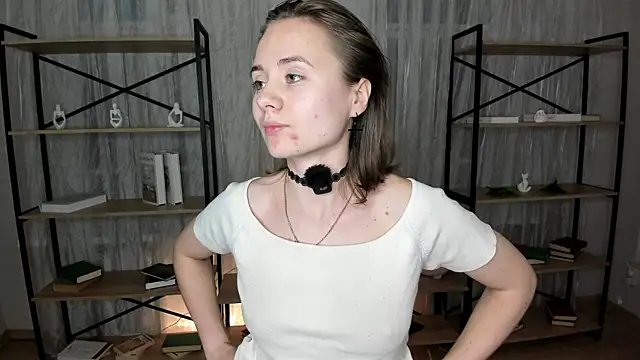 Snapshot of Crysta1Eva_ chatting on June 27, 2026, 7:31 pm Crysta1Eva online show from June 27, 2026, 7:31 pm
