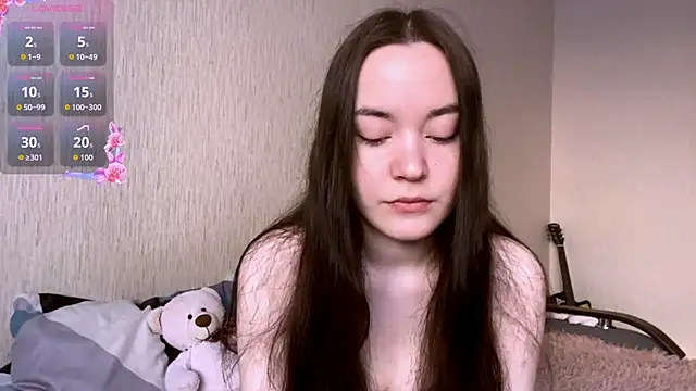 Snapshot of VividSienna chatting on March 26, 2026, 3:49 am VividSienna online show from March 26, 2026, 3:49 am