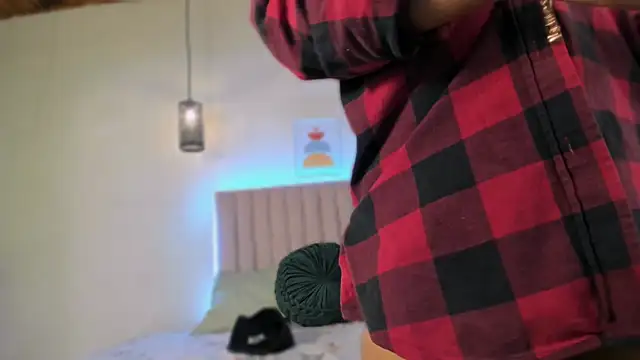 danika moriii online show from October 23, 2025, 11:25 pm