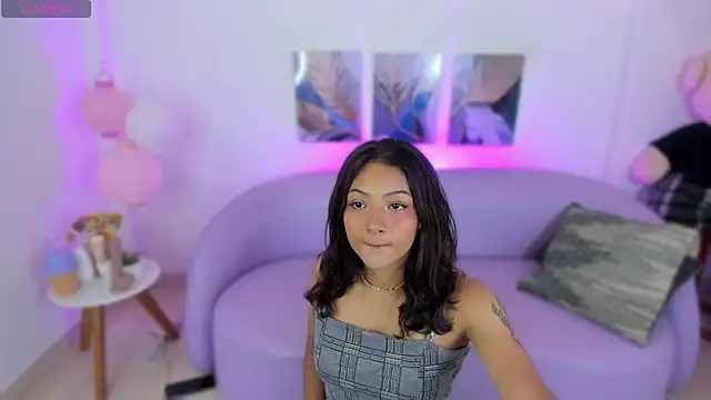 danika moriii online show from September 23, 2025, 2:07 am