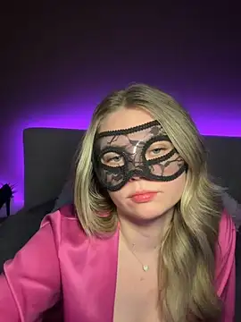 Cherrycolada online show from February 9, 2026, 9:57 pm