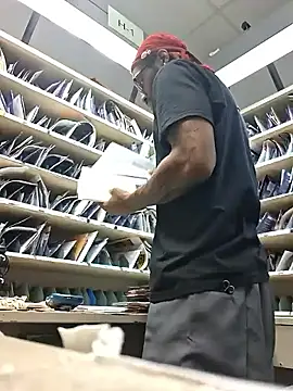 Snapshot of 214KingLonggg chatting on February 10, 2026, 3:11 pm 214KingLonggg online show from February 10, 2026, 3:11 pm