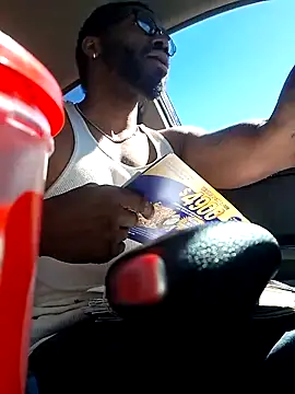 Snapshot of 214KingLonggg chatting on February 7, 2026, 7:55 pm 214KingLonggg online show from February 7, 2026, 7:55 pm