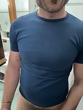 giovan2020 online show from April 8, 2026, 3:02 pm