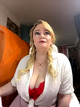 Sweet-blonde online show from October 22, 2025, 11:09 am