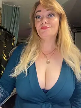 Sweet-blonde online show from July 11, 2026, 9:15 pm