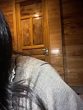 Snapshot of violet-00 chatting on March 12, 2026, 2:17 am violet-00 online show from March 12, 2026, 2:17 am