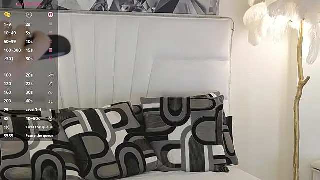 JennaClover online show from March 13, 2026, 6:07 am