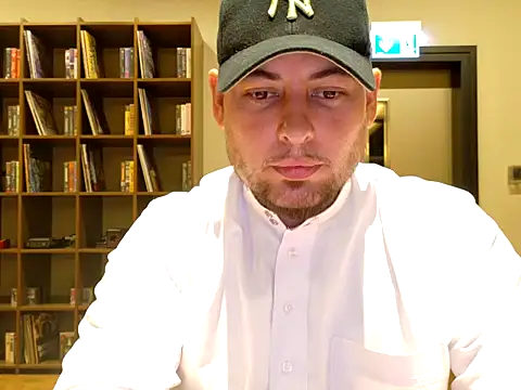 Snapshot of maximus888A chatting on September 25, 2025, 3:07 pm maximus888A online show from September 25, 2025, 3:07 pm