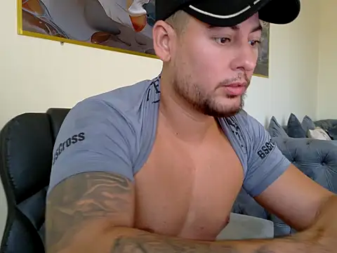 maximus888A online show from June 3, 2026, 7:53 am