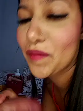 Snapshot of graziele00 chatting on July 16, 2026, 5:43 pm graziele00 online show from July 16, 2026, 5:43 pm