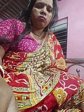 reya743 online show from November 8, 2025, 4:10 pm