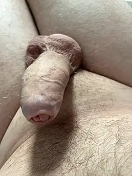 Andrew150394 online show from October 7, 2025, 12:39 pm