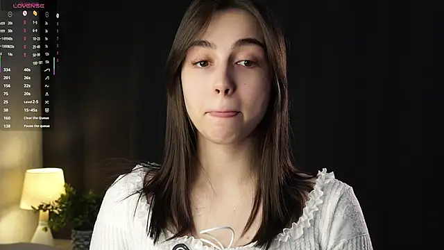 Snapshot of LettySlovacek chatting on March 18, 2026, 2:58 am LettySlovacek online show from March 18, 2026, 2:58 am