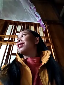 vtmbae online show from November 7, 2025, 1:32 am