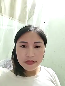 Mai4568 online show from October 18, 2025, 1:46 pm