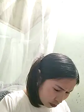 Mai4568 online show from October 23, 2025, 3:32 pm