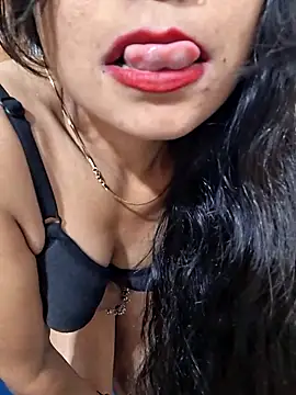 Snapshot of Soni_cute86526 chatting on June 3, 2026, 4:46 am Soni cute86526 online show from June 3, 2026, 4:46 am