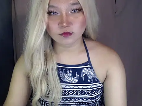 Eyes-on-me online show from May 9, 2026, 5:49 pm