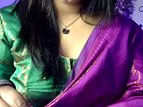 Snapshot of Aaliya02 chatting on February 27, 2026, 8:30 pm Aaliya02 online show from February 27, 2026, 8:30 pm