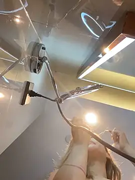 miumiu-66 online show from September 26, 2025, 1:29 pm