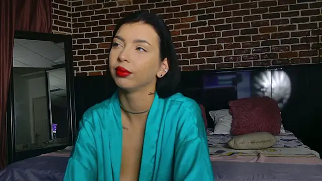 MeganSin  online show from October 4, 2025, 4:47 am