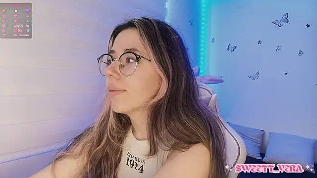 sweettvera online show from October 19, 2025, 12:41 pm