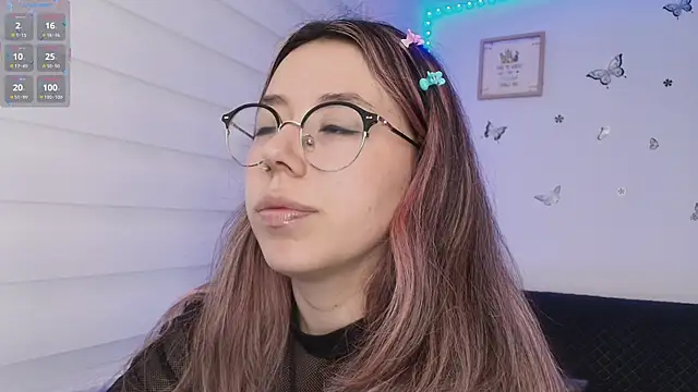 sweettvera online show from September 25, 2025, 10:32 am