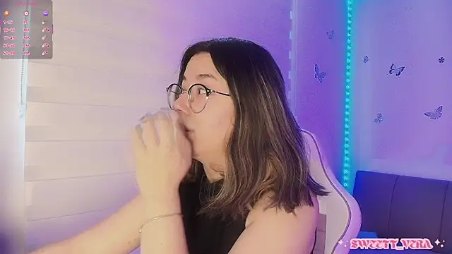 sweettvera online show from February 20, 2026, 1:24 pm