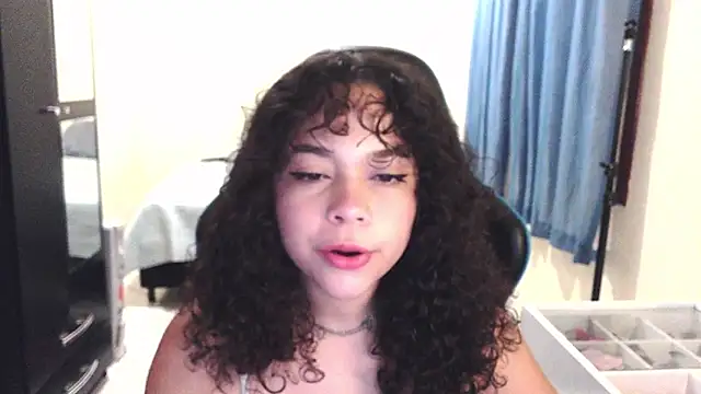 Snapshot of sweetamy326 chatting on March 5, 2026, 10:16 pm sweetamy326 online show from March 5, 2026, 10:16 pm