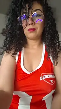 LondonHilton online show from March 27, 2026, 8:10 pm