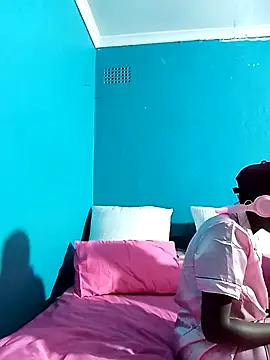 HotPetite 25 online show from January 31, 2026, 9:57 pm