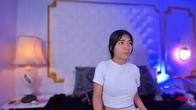 Mariana Kalo online show from December 21, 2025, 11:01 am