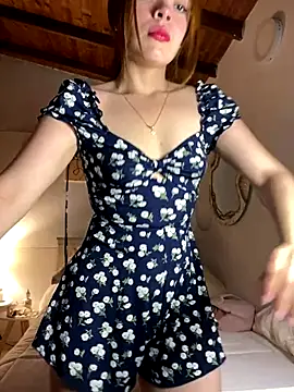 Bleer Rousse online show from December 22, 2025, 10:43 pm