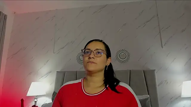 Snapshot of Michell_Monet chatting on February 10, 2026, 11:53 am Michell Monet online show from February 10, 2026, 11:53 am