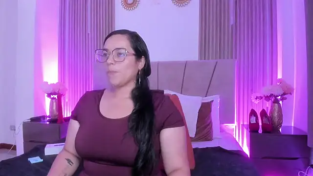Michell Monet online show from July 22, 2026, 2:19 pm